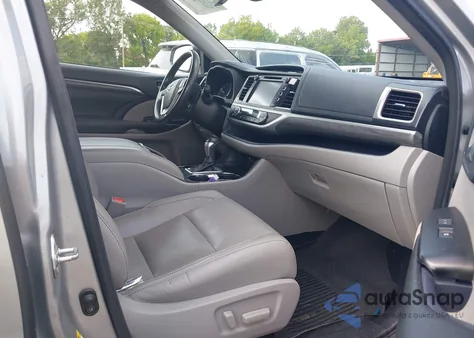 2017 Toyota Highlander Limited z USA, uszkodzony, nr VIN 5TDDZRFH2HS443476